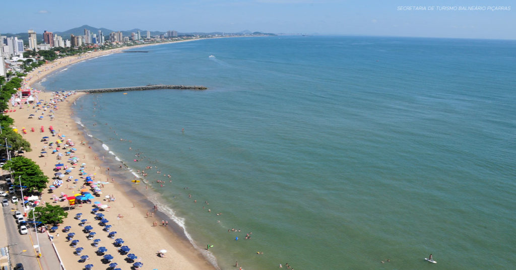 Verão 2024: As Deslumbrantes Praias Catarinenses com Selo Bandeira Azul