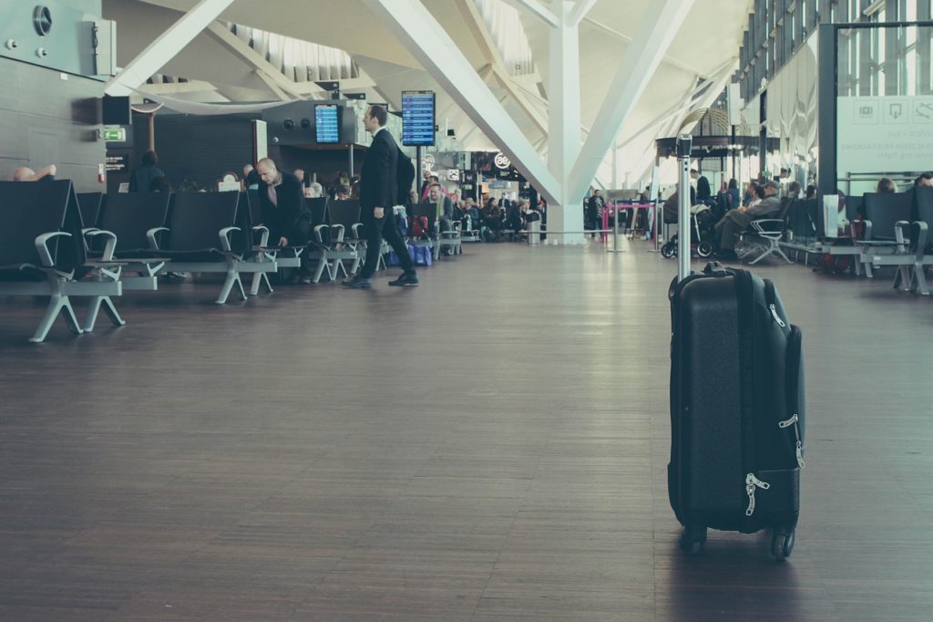 Os 7 Golpes em Viagem Mais Comuns e Como Evitá-los