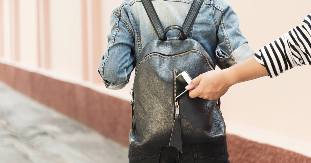 Dicas Essenciais de Segurança para Viajantes